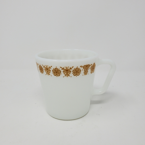 COPY - VTG Pyrex Milk Glass Coffee Mugs Butterfly Gold/Spring Blossom/Snowflake… - Picture 6 of 8